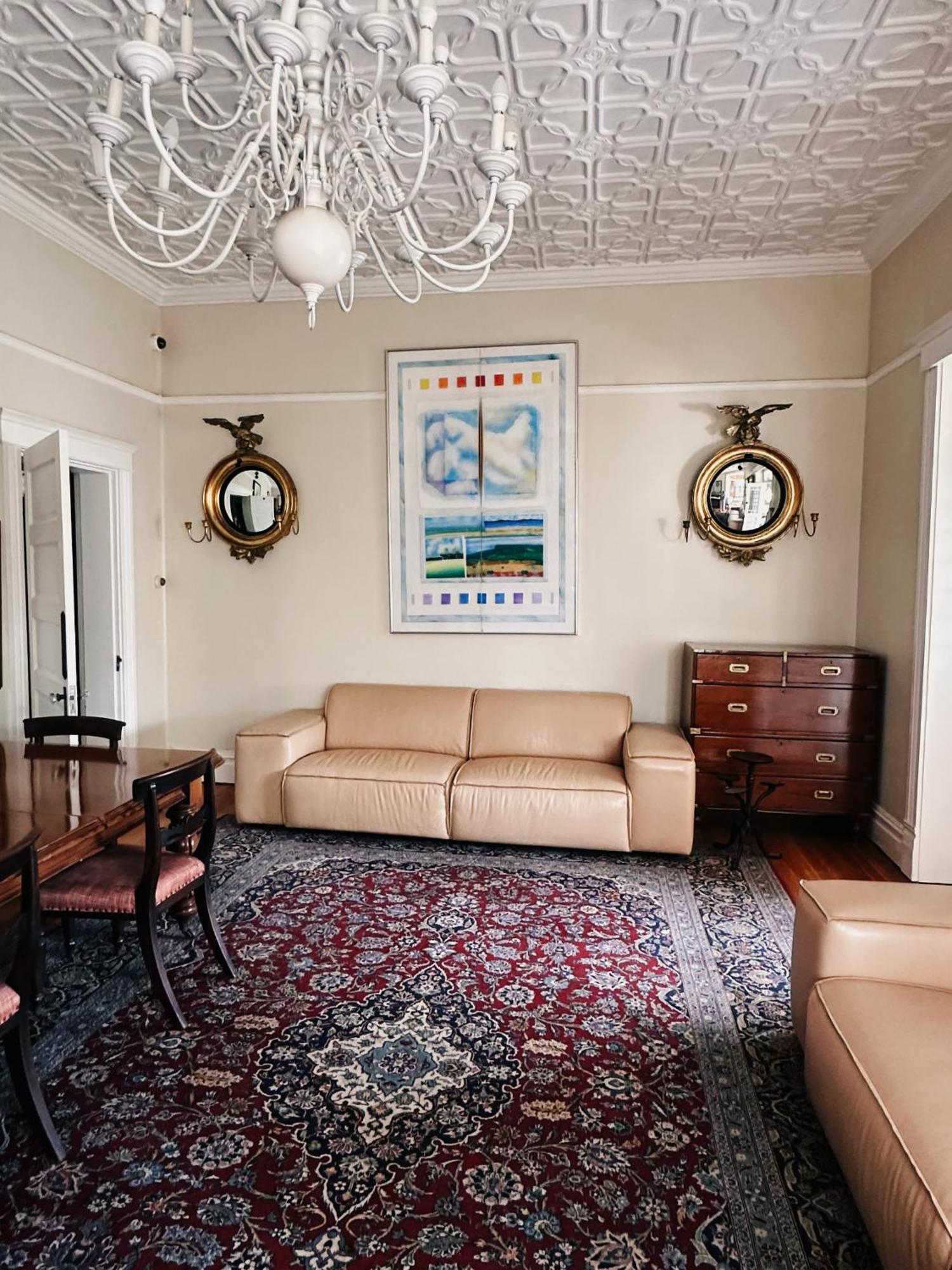 Guest house Ashby Manor