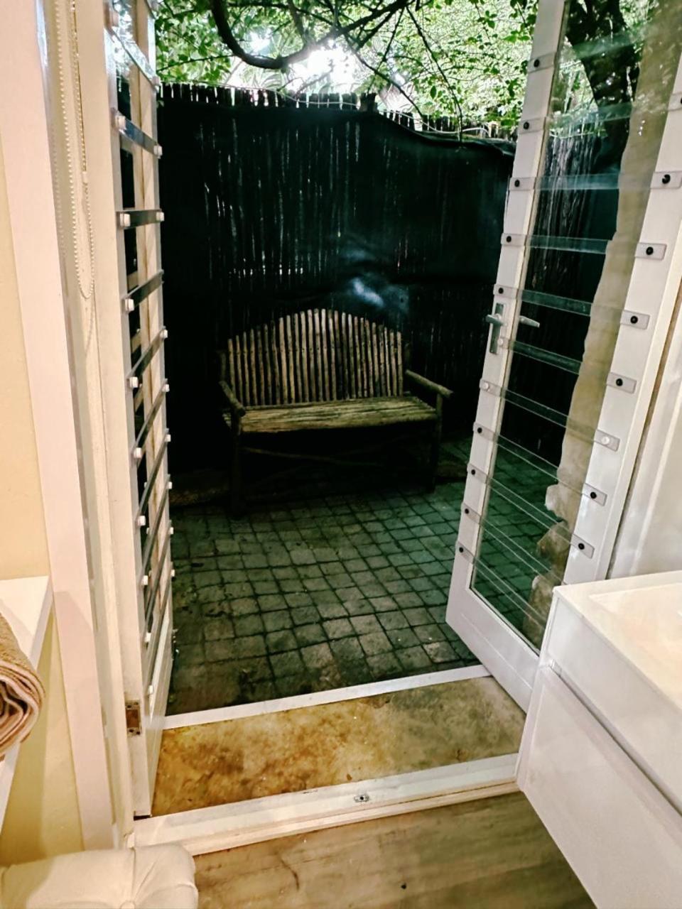 Ashby Manor Guest house 4*