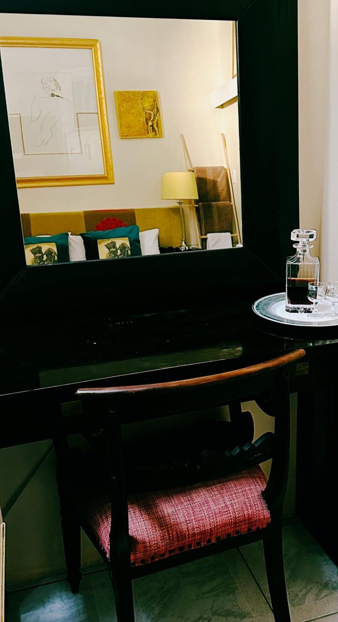 Ashby Manor Guest house 4*