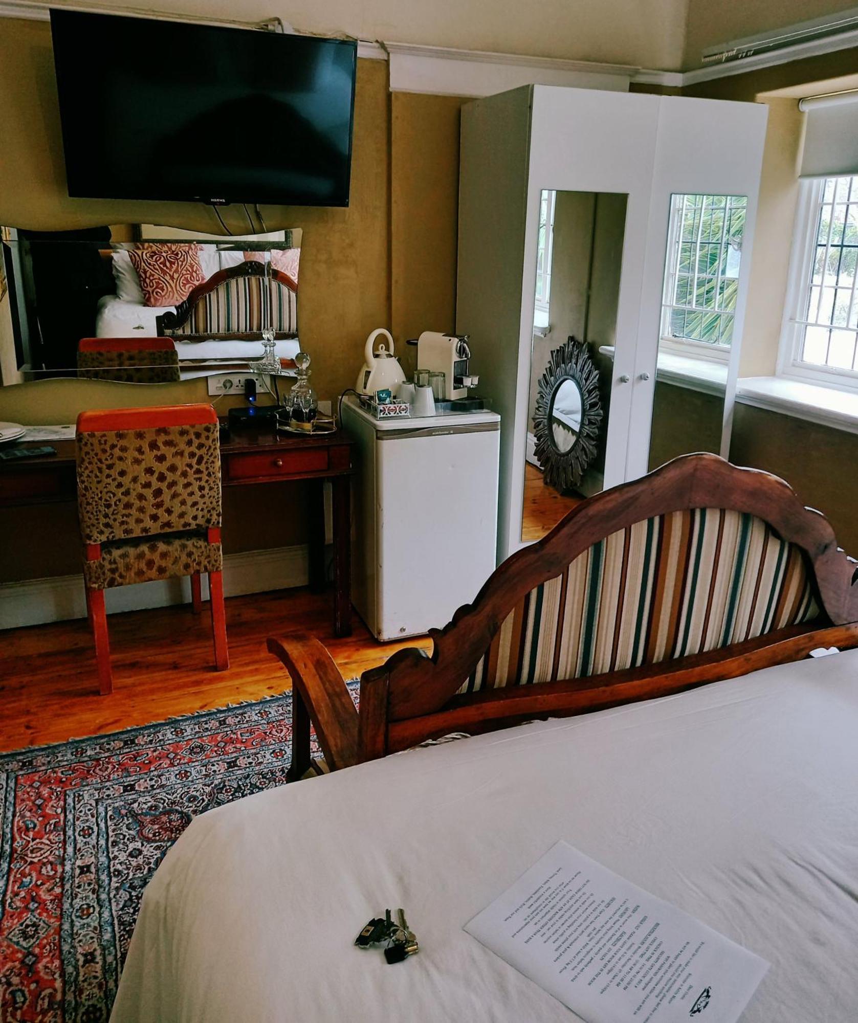 Guest house Ashby Manor